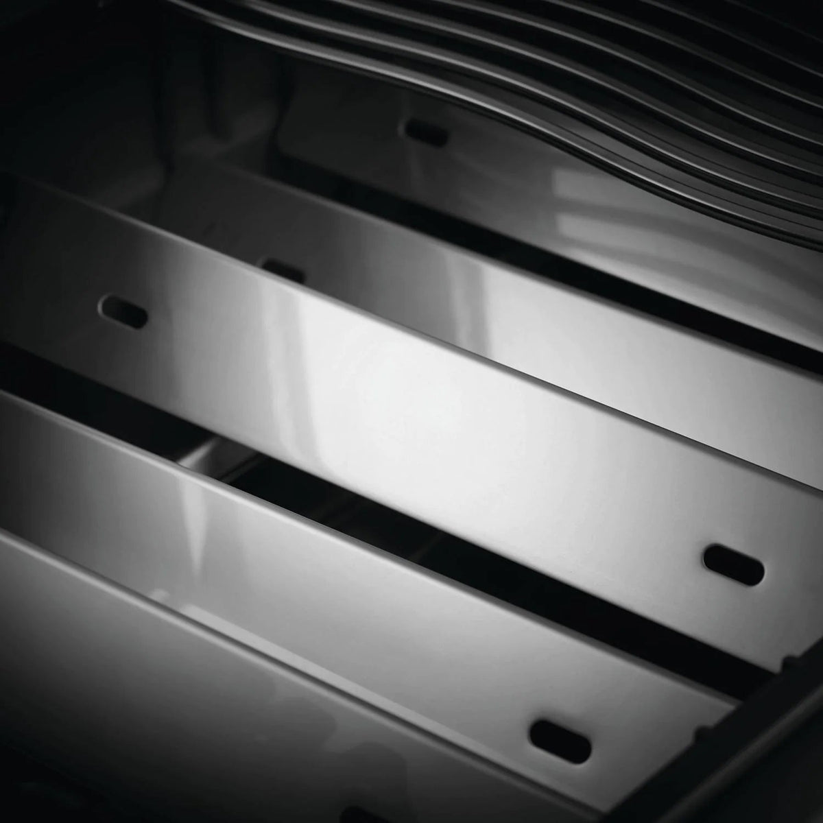 Napoleon Phantom Rogue SE 425 Propane Gas Grill – view 9