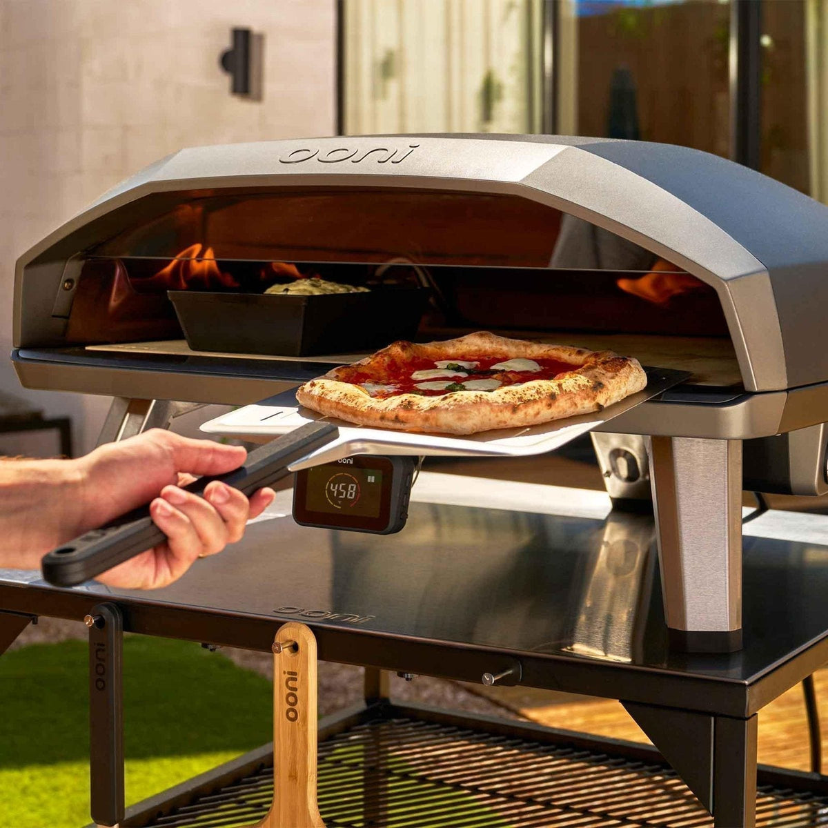 Ooni Koda 2 Max 24 in Gas Pizza Oven – view 2